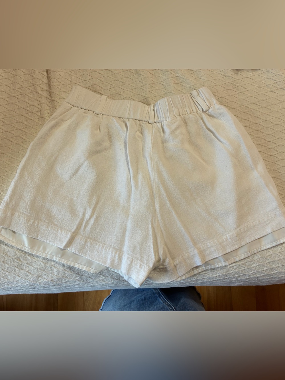 Mable Shorts - Picture 3 of 4